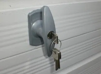 Vancouver Galaxy Locksmith Vancouver, WA 360-667-3302 - 6a-Garage-Door-Locks